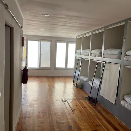 Daora Lisbon Beds-2